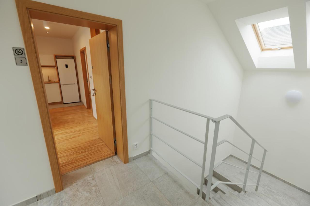 Apartmany U Kvetne Zahrady Kromeriz Luaran gambar